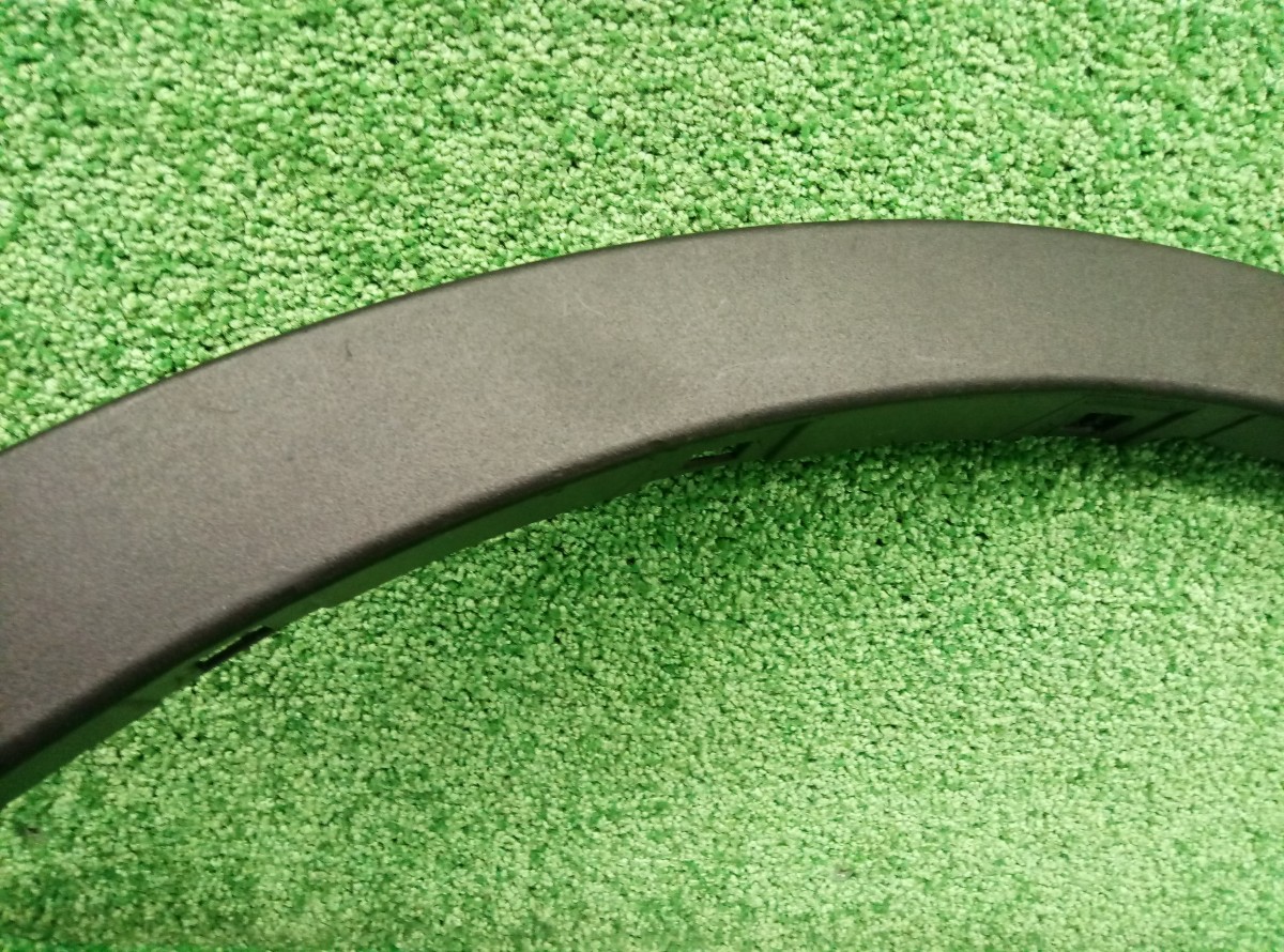 Накладка крыла переднего правого Toyota RAV 4 2013 7560142130 на Toyota RAV 4 (XA30)