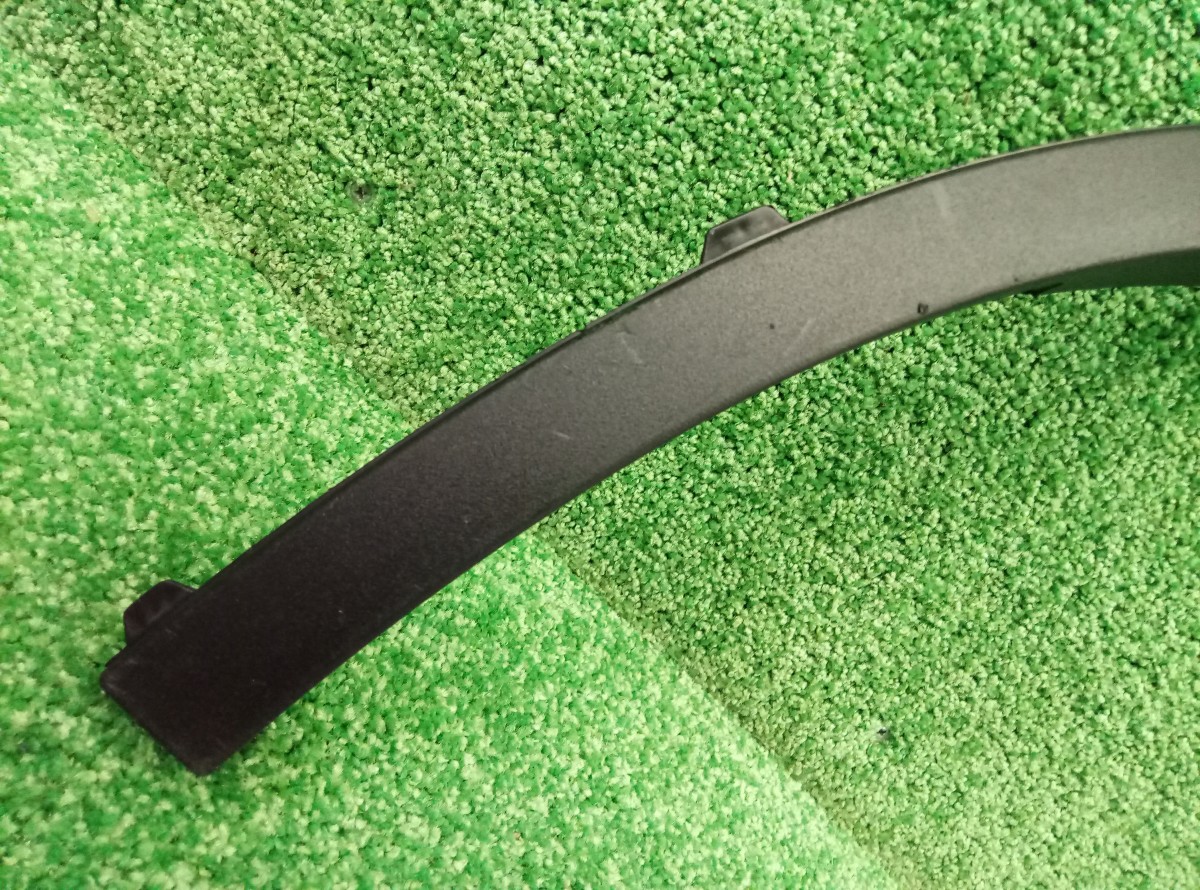 Накладка заднего крыла правого BMW X6 E71 2007-2014 51127176330 на BMW X6 E71