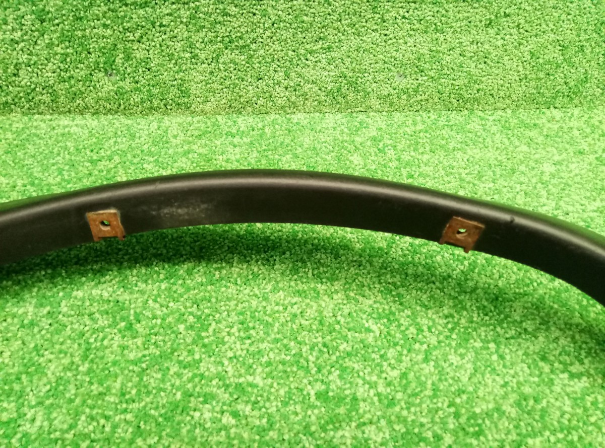 Накладка заднего крыла левого Nissan Qashqai J10 2006-2010 93829BR0 на Nissan Qashqai J10