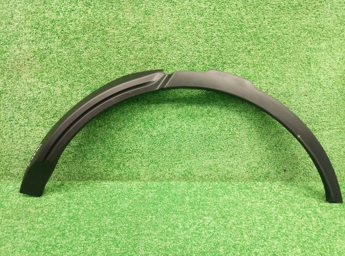 Накладка переднего крыла левого BJ32290E23 Land Rover Range Rover Evoque  2011-2015 на Land Rover Range Rover Evoque 