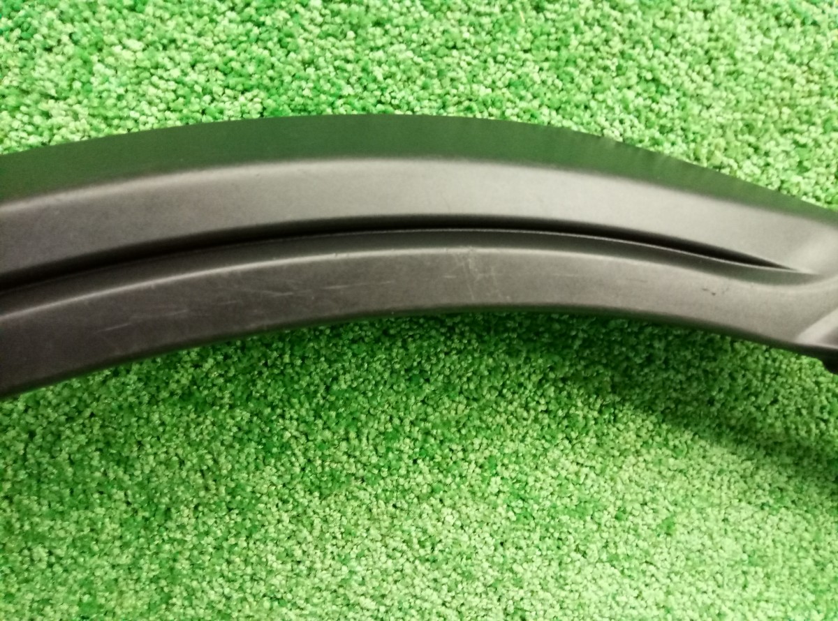 Накладка переднего крыла левого BJ32290E23 Land Rover Range Rover Evoque  2011-2015 на Land Rover Range Rover Evoque 