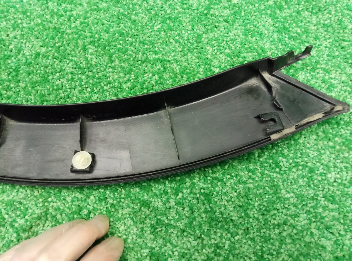 Накладка заднего крыла левого Toyota RAV 4  (CA40) 2012-2015 7560642190 на Toyota RAV 4  (CA40)
