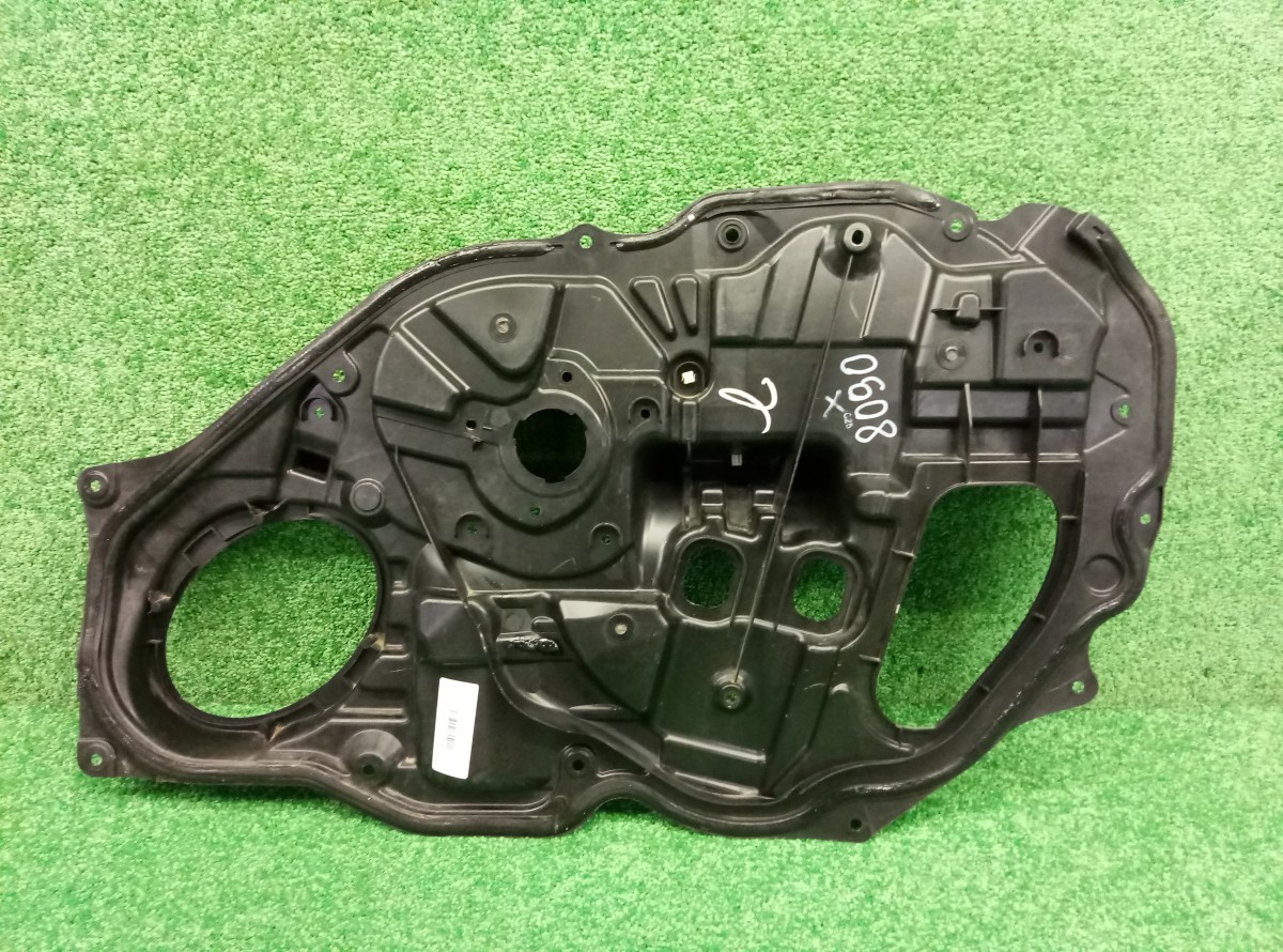 Панель двери передней левой Mazda 6 (GH) 2007-2010 GS1D5997X на Mazda 6 (GH)