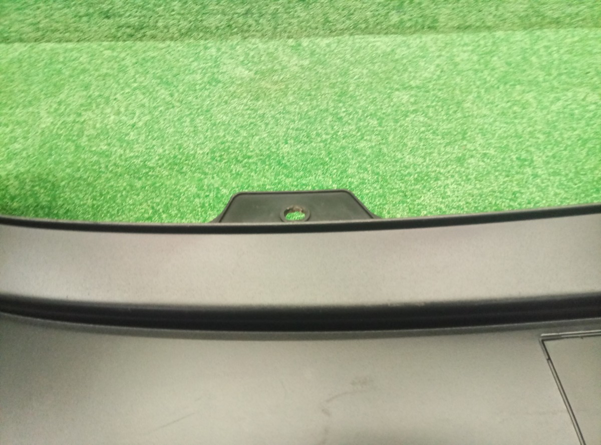 Юбка заднего бампера Volkswagen Tiguan 2007-2011 5N0807521 на Volkswagen Tiguan 