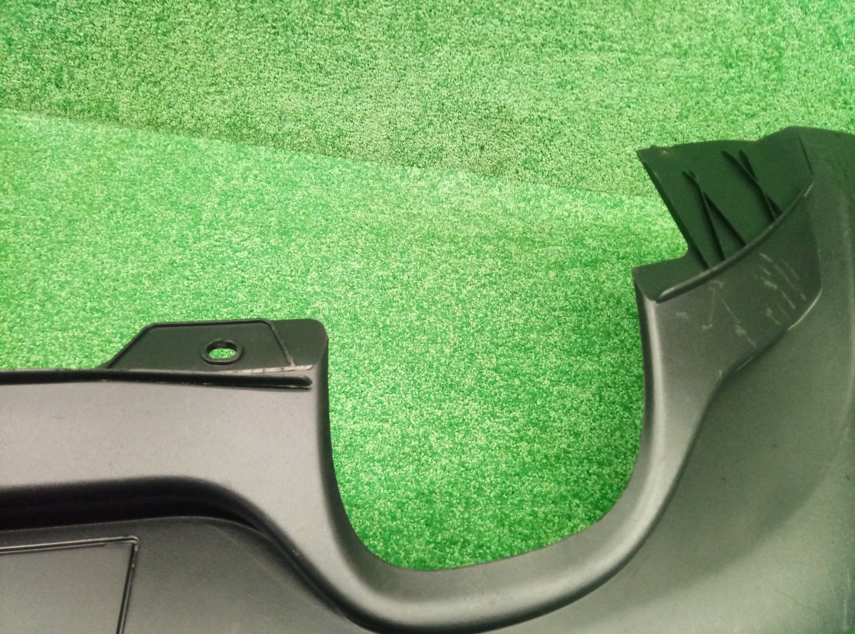 Юбка заднего бампера Volkswagen Tiguan 2007-2011 5N0807521 на Volkswagen Tiguan 