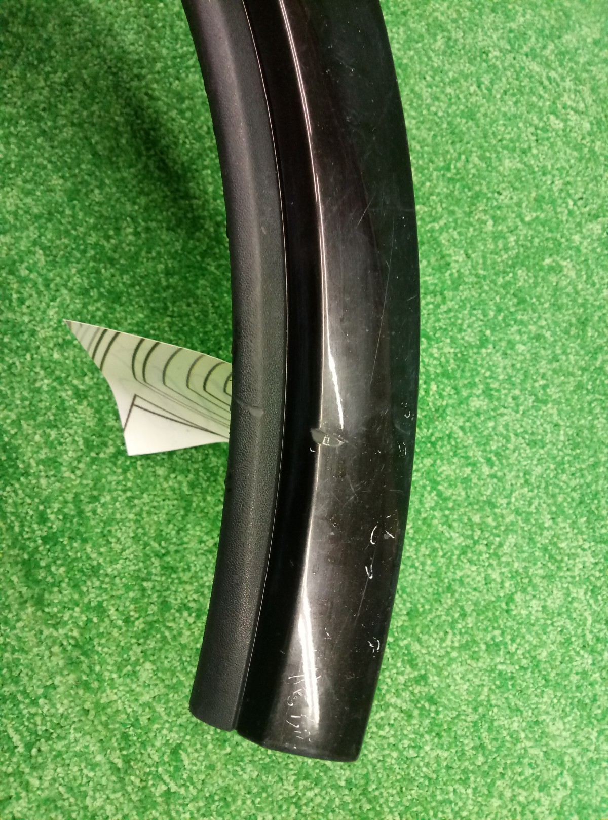Накладка переднего крыла правого Volvo XC90  2002-2006 30779578 на Volvo XC90 