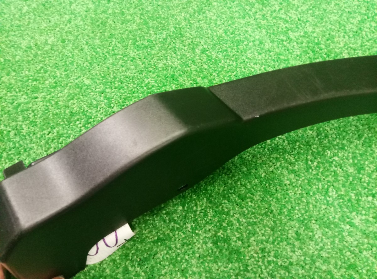 Накладка на крыло задняя левая Toyota Rav4 2016 7560642130 на Toyota RAV 4  (CA40)
