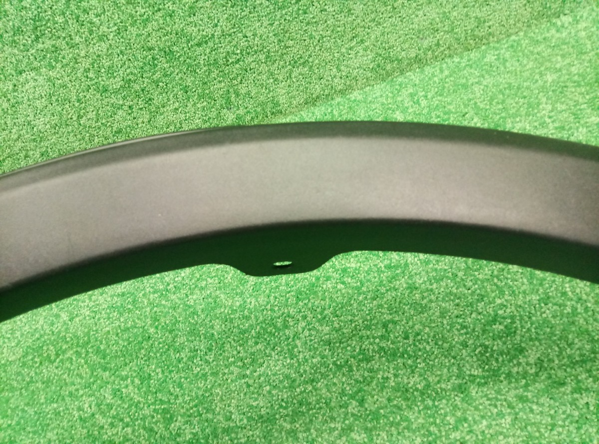 Накладка на крыло задняя левая Toyota Rav4 2016 7560642130 на Toyota RAV 4  (CA40)