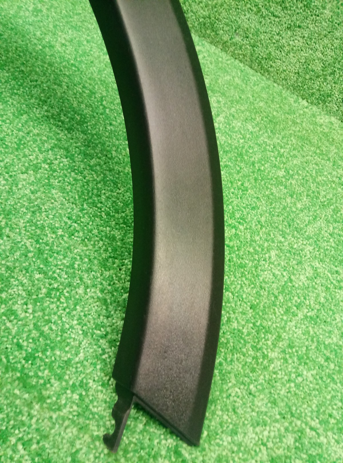 Накладка на крыло задняя левая Toyota Rav4 2016 7560642130 на Toyota RAV 4  (CA40)