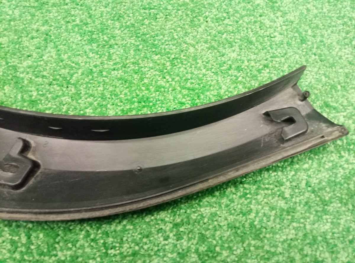 Накладка заднего крыла правого Volvo XC70  2007-2013  31283107 на Volvo XC70 