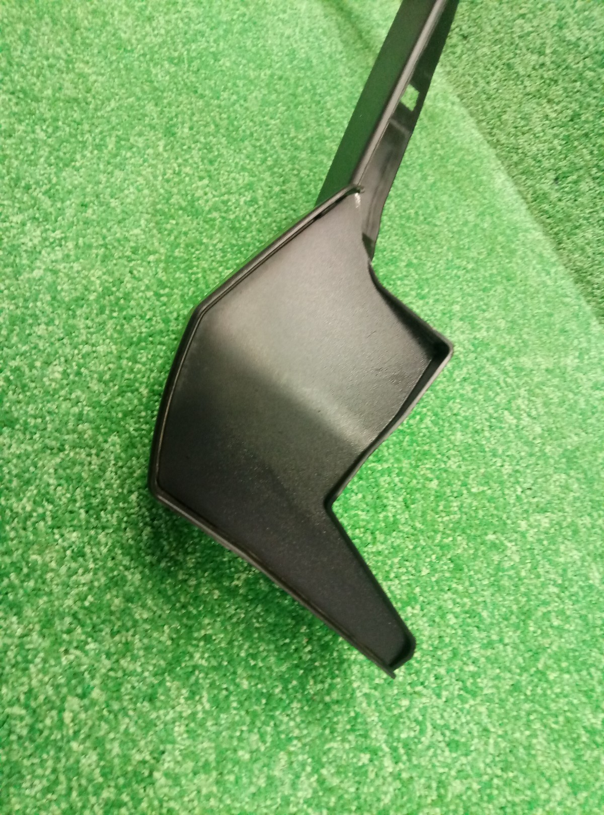 Накладка крыла переднего левого Toyota RAV4 CA40     7560242100 на Toyota RAV 4  (CA40)