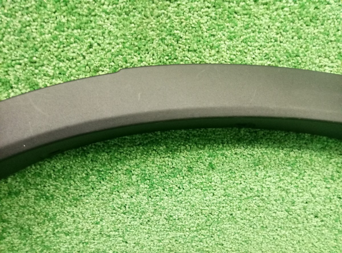 Накладка заднего крыла левого BMW X3 F25  2010  51777210083 на BMW X3 (F25)