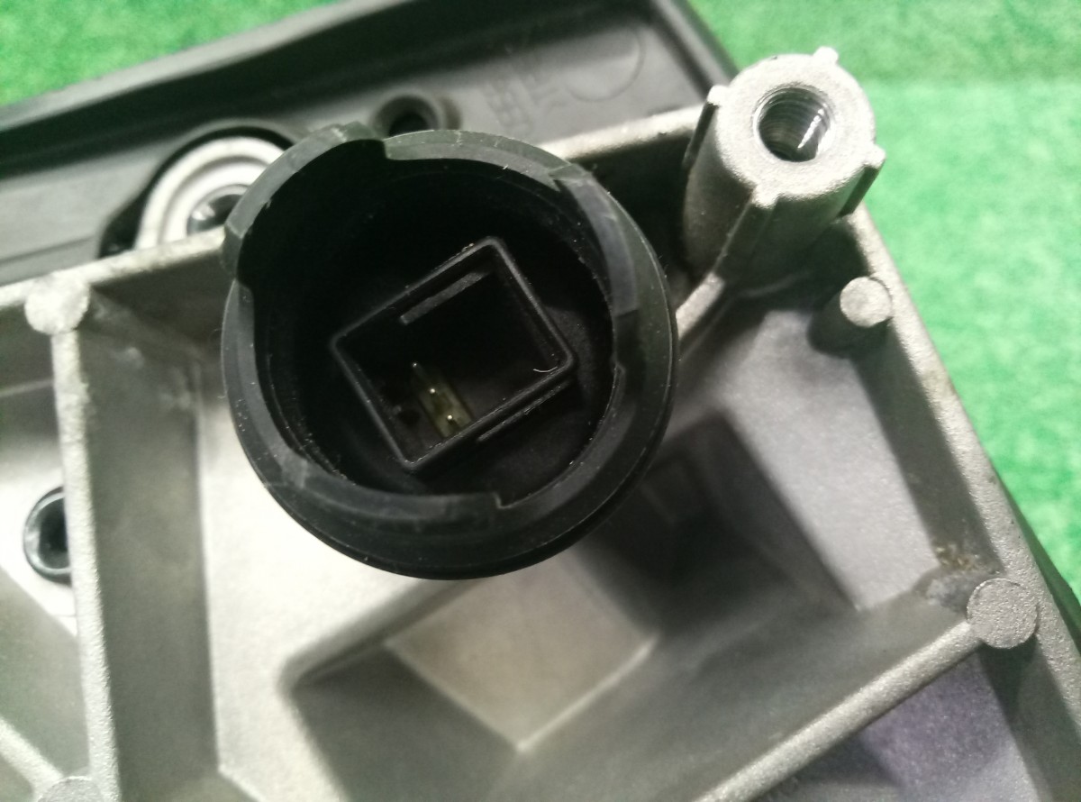 Зеркало правое электрическое BMW X6 E71 2007-2014 51167181166, 7154078 на BMW X6 E71