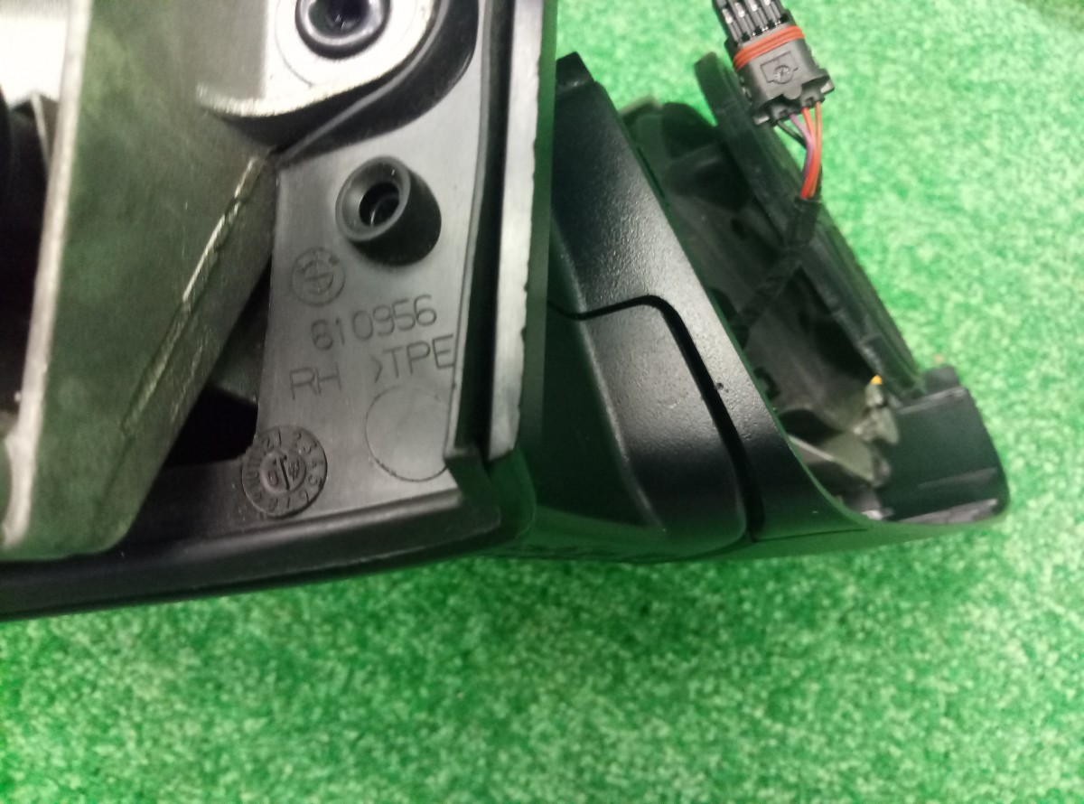 Зеркало правое электрическое BMW X6 E71 2007-2014 51167181166, 7154078 на BMW X6 E71