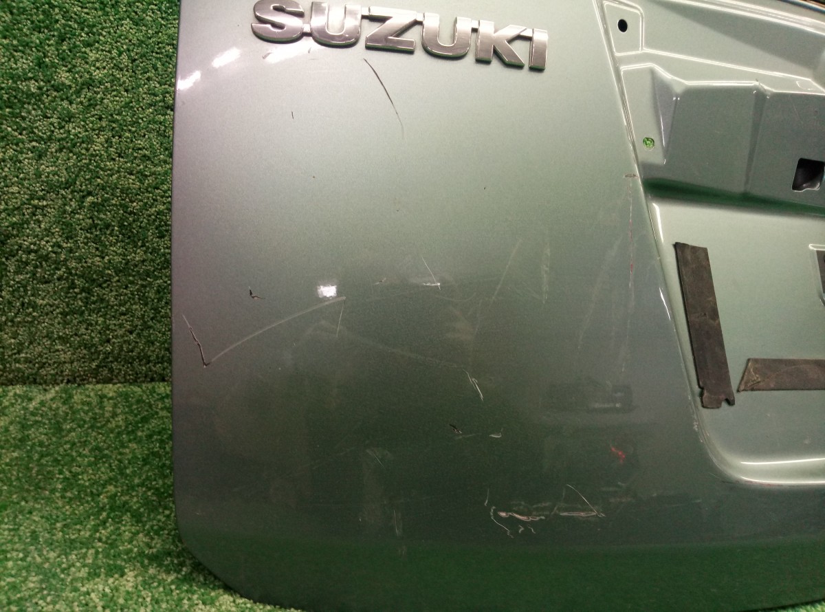 Дверь багажника Suzuki Splash (XB32S) 2008-2012 6910051K10 на Suzuki Splash (XB32S)
