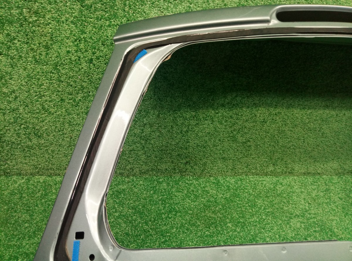 Дверь багажника Suzuki Splash (XB32S) 2008-2012 6910051K10 на Suzuki Splash (XB32S)
