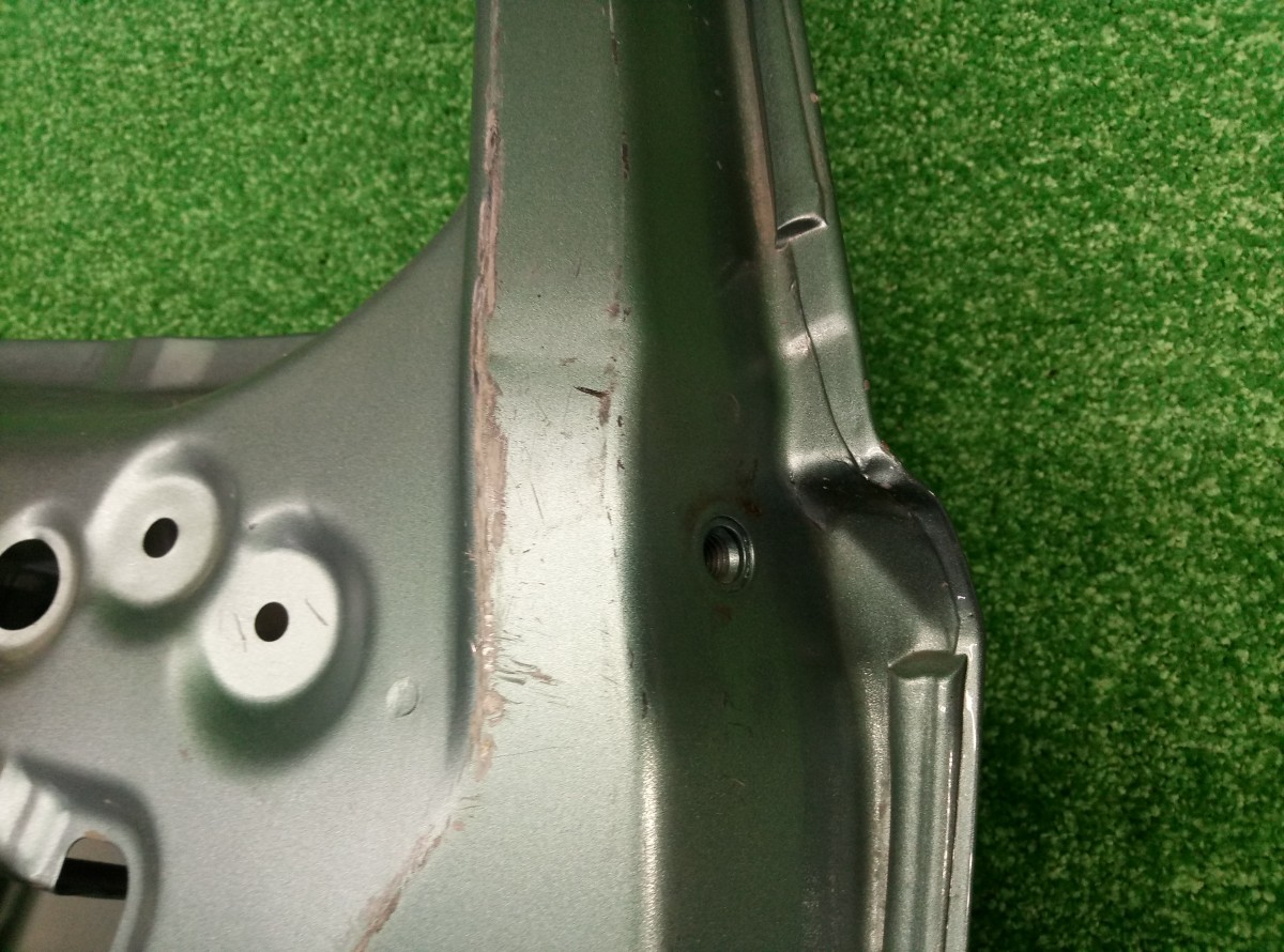 Дверь багажника Suzuki Splash (XB32S) 2008-2012 6910051K10 на Suzuki Splash (XB32S)