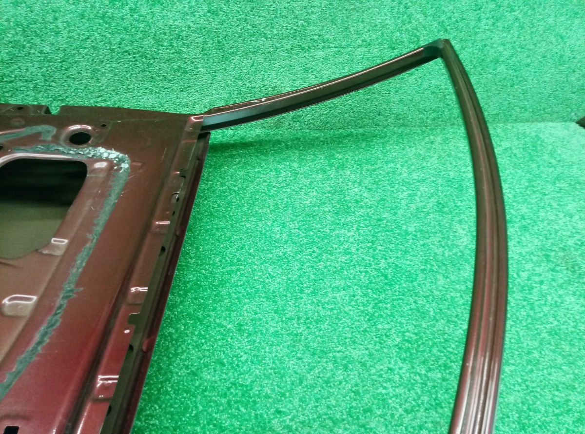 Дверь передняя левая Toyota RAV4 CA40 6700242150 на Toyota RAV 4  (CA40)