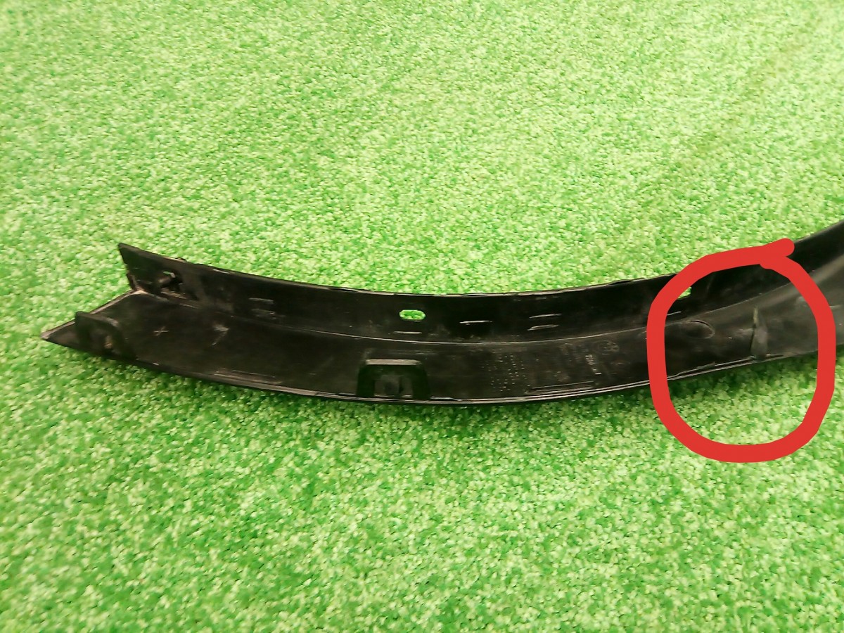 Накладка переднего крыла левого BMW X3 (F25) 2010-2014 51777210081 на BMW X3 (F25)