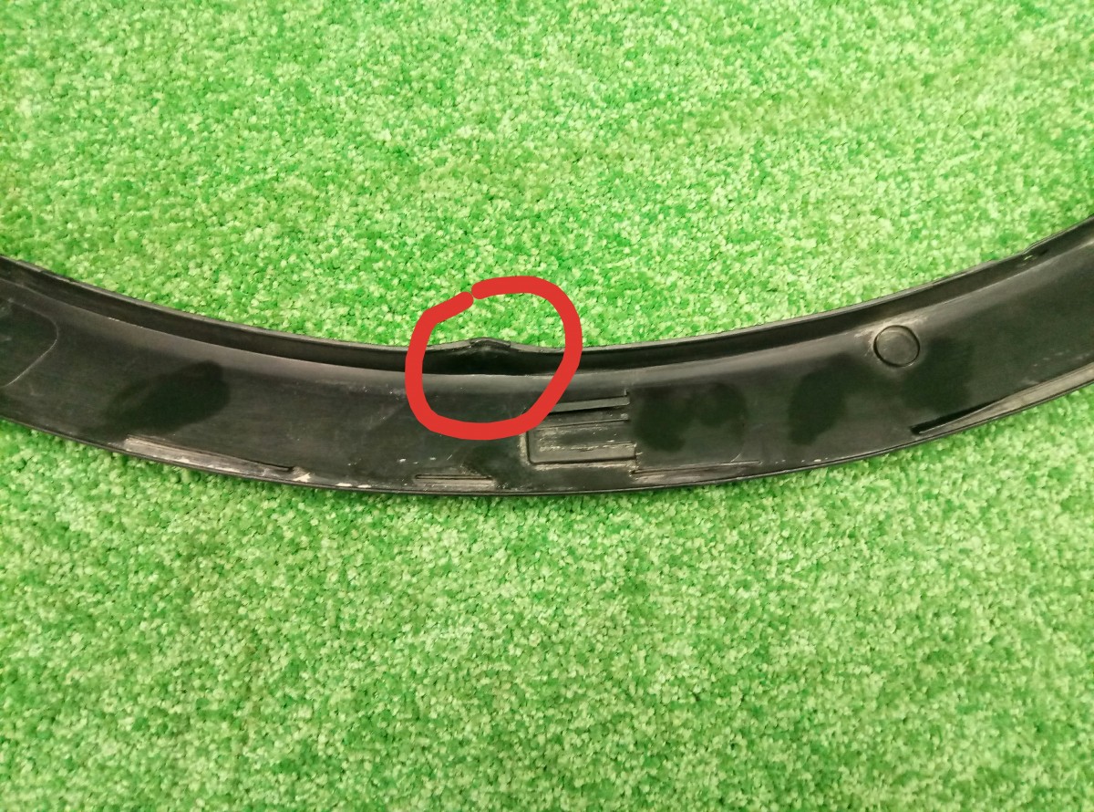 Накладка переднего крыла левого BMW X3 (F25) 2010-2014 51777210081 на BMW X3 (F25)