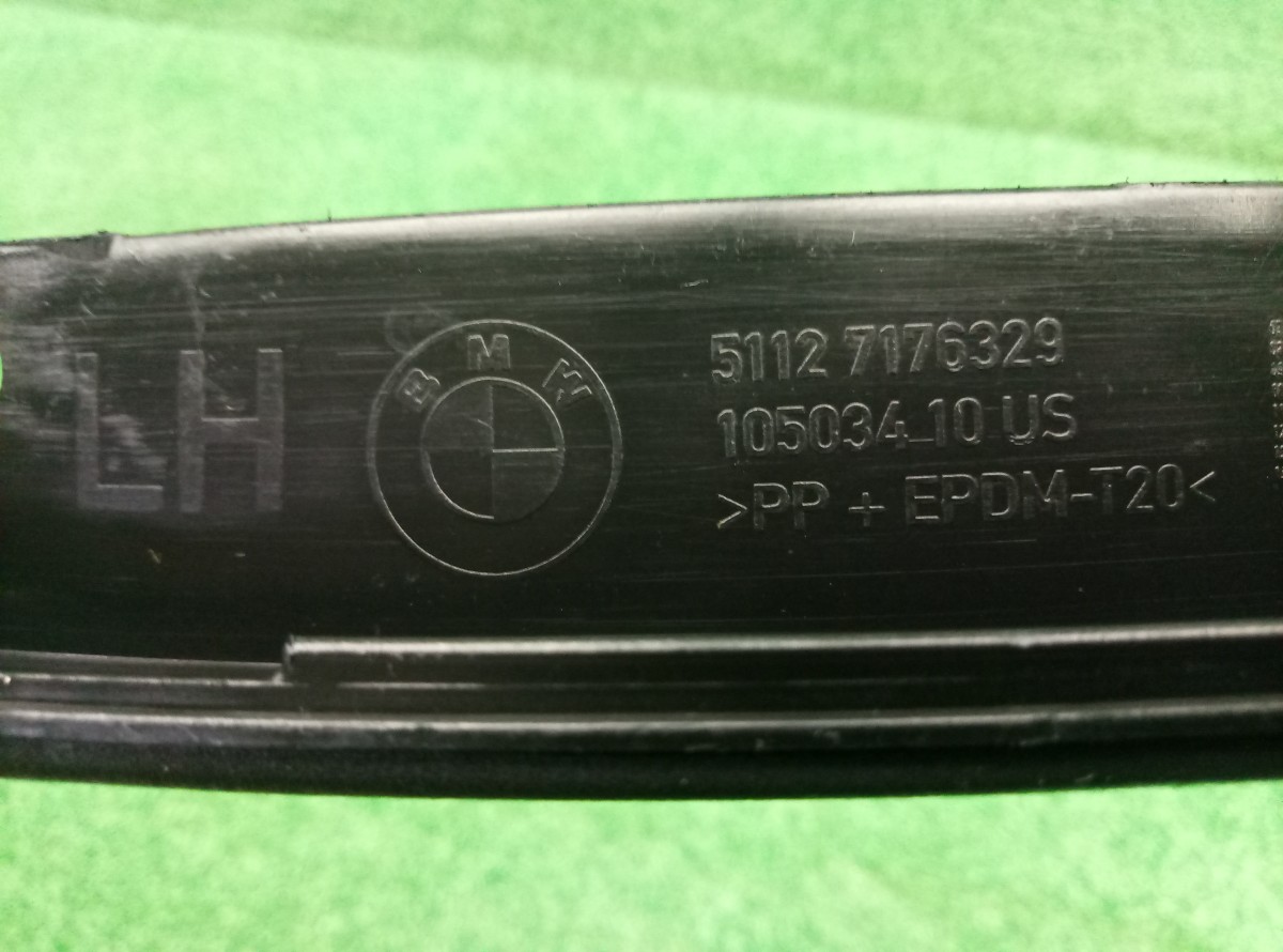 Накладка заднего крыла правого BMW X6 E71 2007-2014 51127176329 на BMW X6 E71