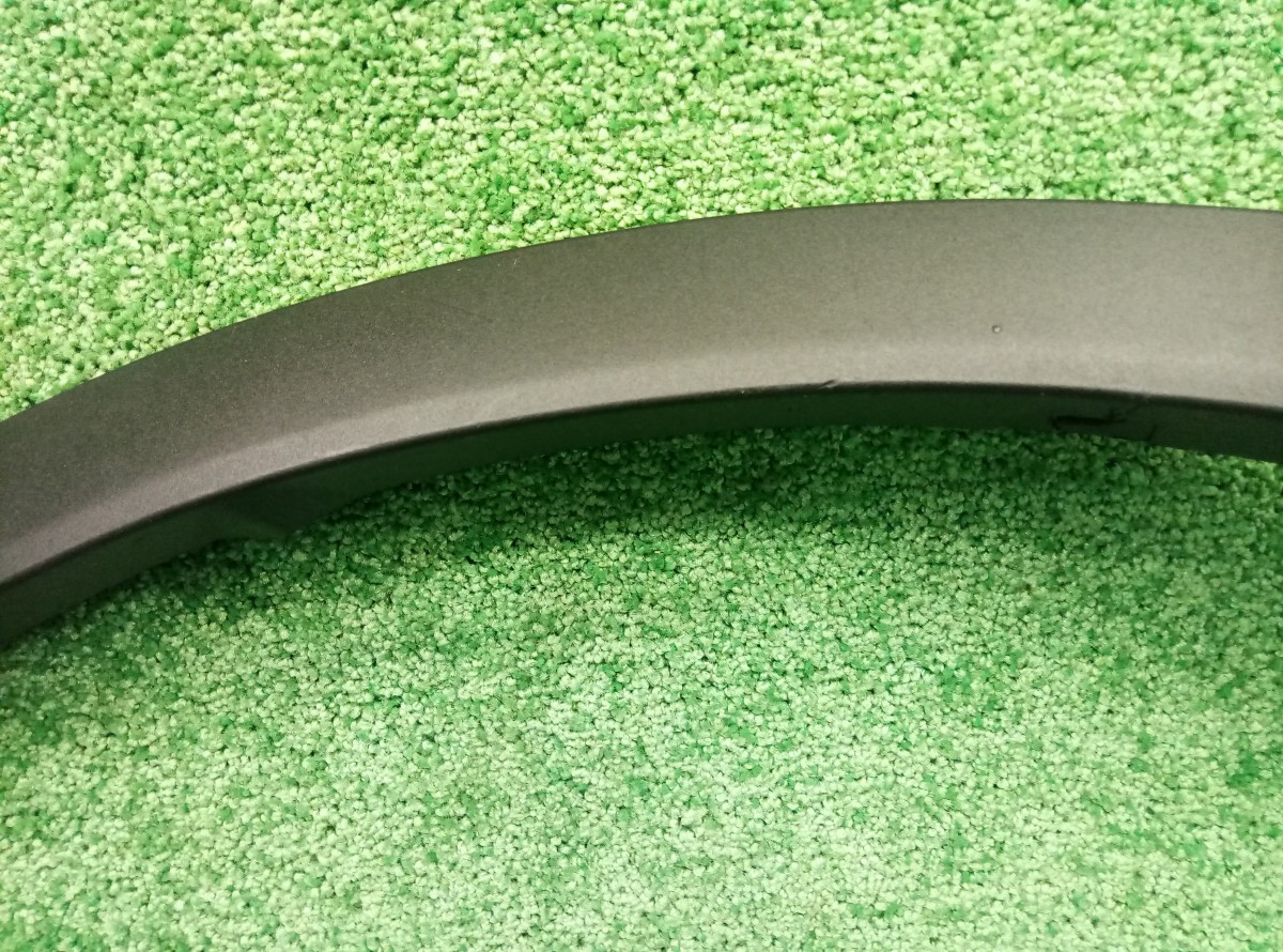 Накладка переднего крыла левого BMW X3 (F25) 2010-2014 51777210081 на BMW X3 (F25)