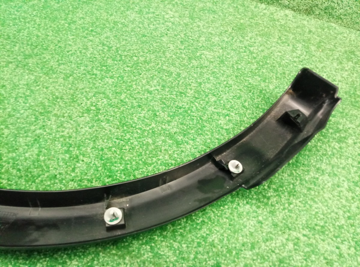 Накладка крыла заднего правого Nissan Qashqai 2014 93828BM90B на Nissan Qashqai J11