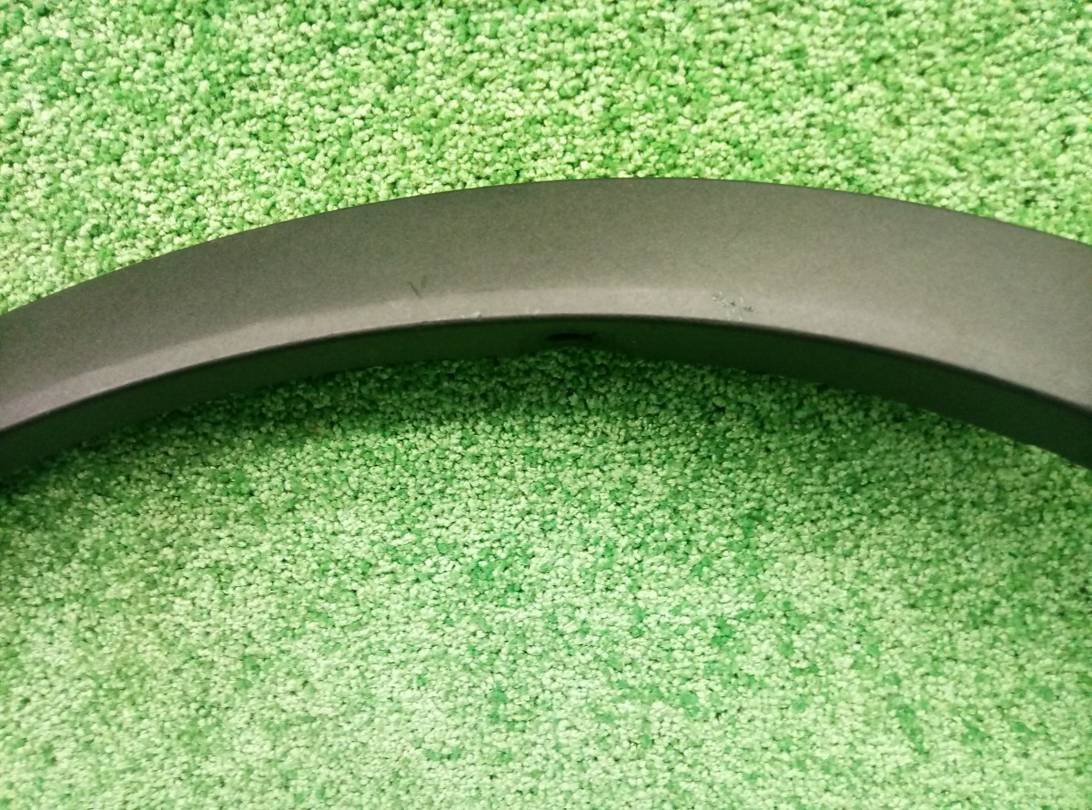 Накладка переднего крыла левого BMW X3 (F25) 2010-2014 51777210081 на BMW X3 (F25)