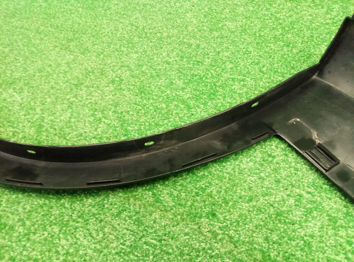 Накладка переднего крыла левого BMW X3 (F25) 2010-2014 51777210081 на BMW X3 (F25)