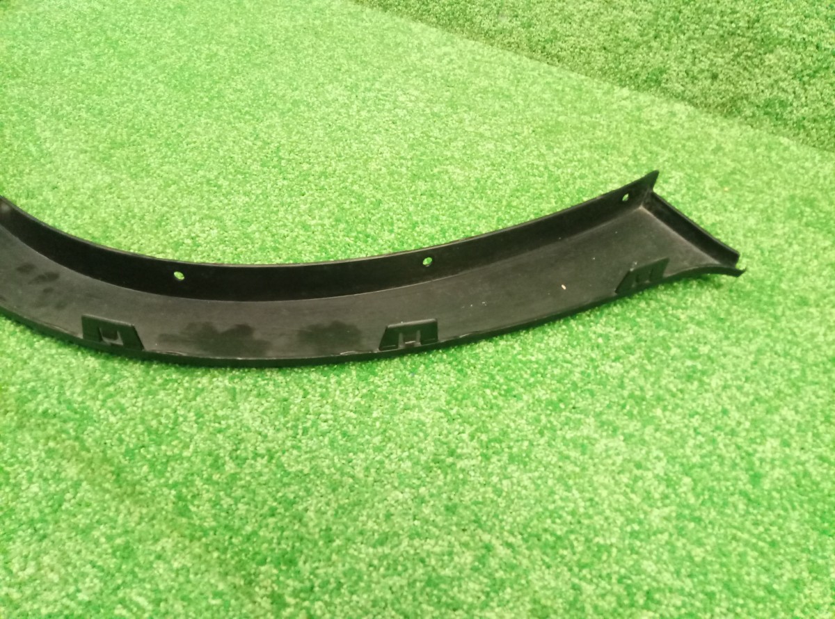 Накладка переднего крыла левого BMW X5 E70 2006-2010 5177715842710 на BMW X5 E70
