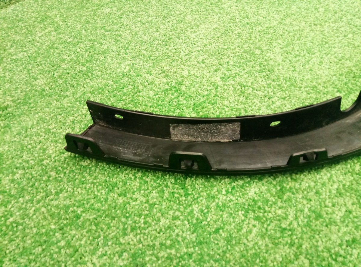 Накладка заднего крыла правого BMW X6 F16 2014-н.в. 51777319834 на BMW X6 F16
