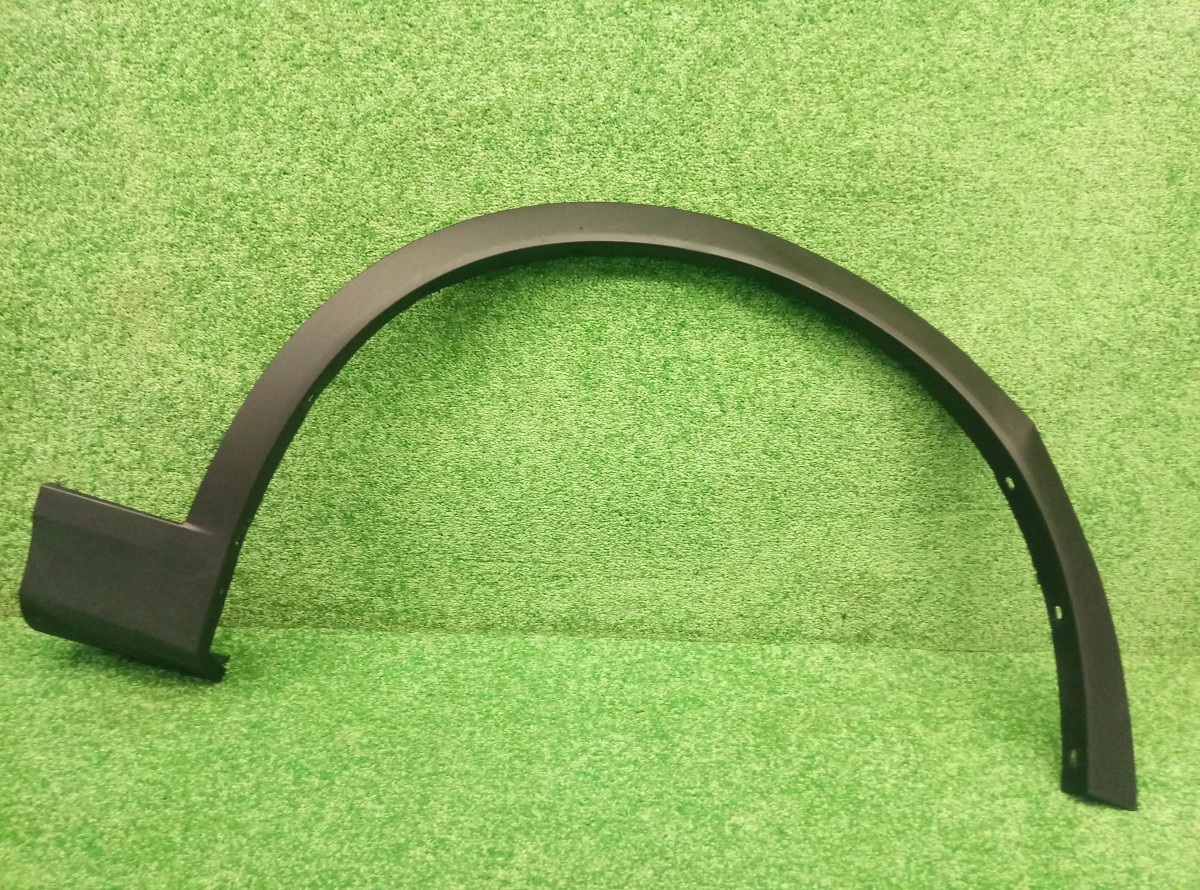 Накладка переднего крыла правого BMW X3 (F25) 2010-2014 51777210082 на BMW X3 (F25)