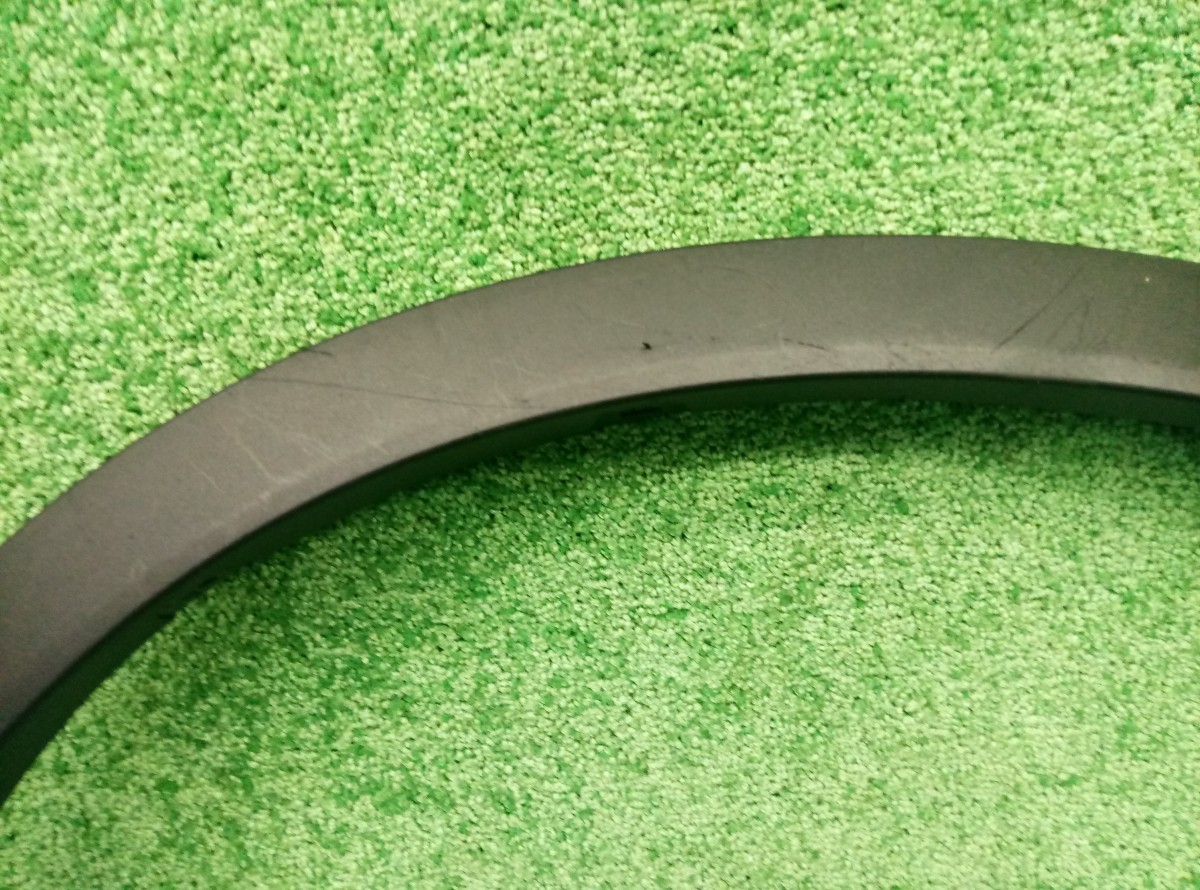 Накладка переднего крыла правого BMW X3 (F25) 2010-2014 51777210082 на BMW X3 (F25)