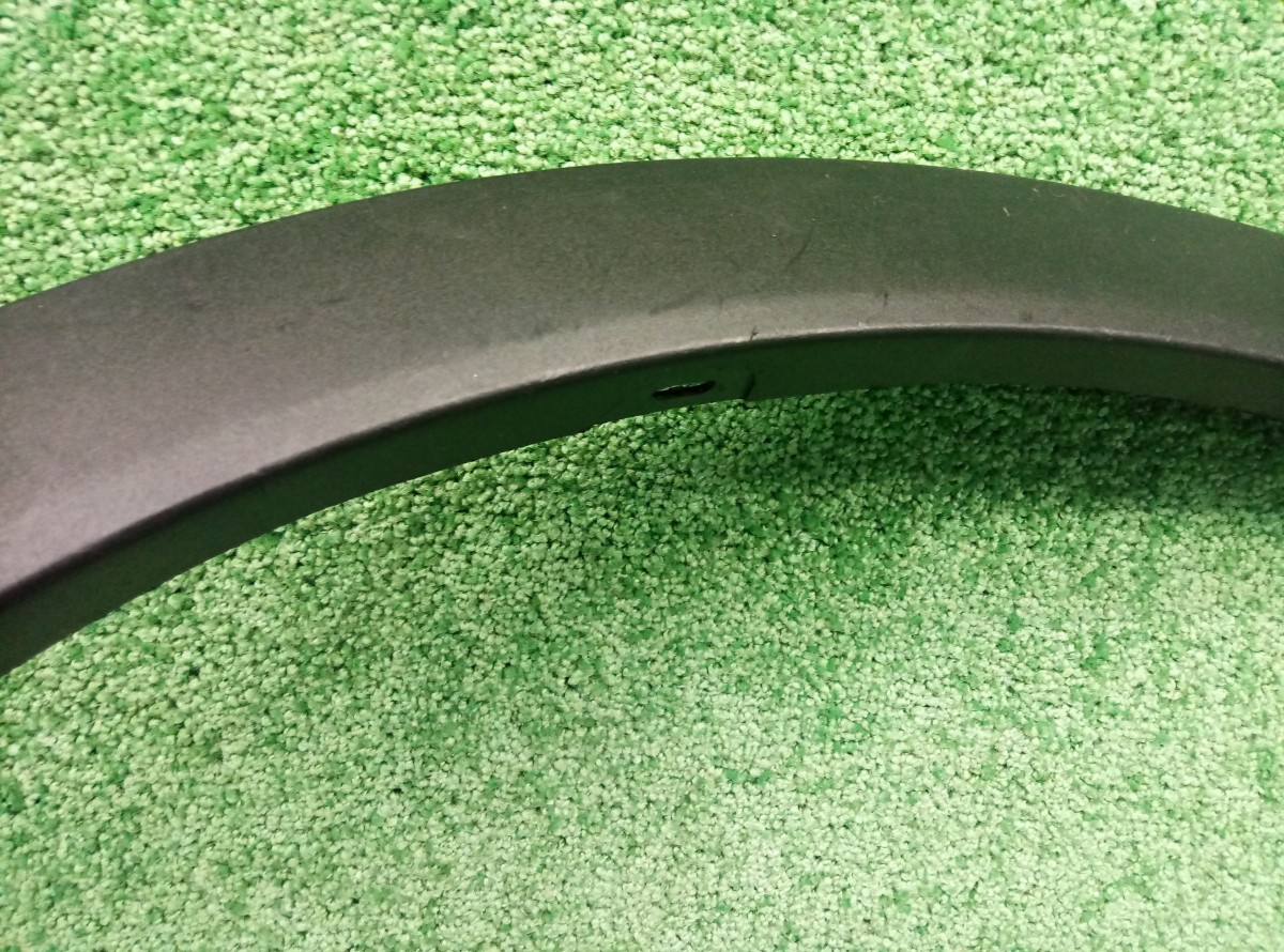 Накладка переднего крыла правого BMW X3 (F25) 2010-2014  51777210082  на BMW X3 (F25)