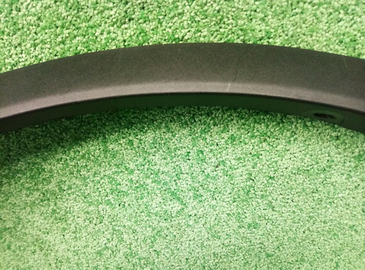 Накладка переднего крыла правого BMW X3 (F25) 2010-2014  51777210082  на BMW X3 (F25)