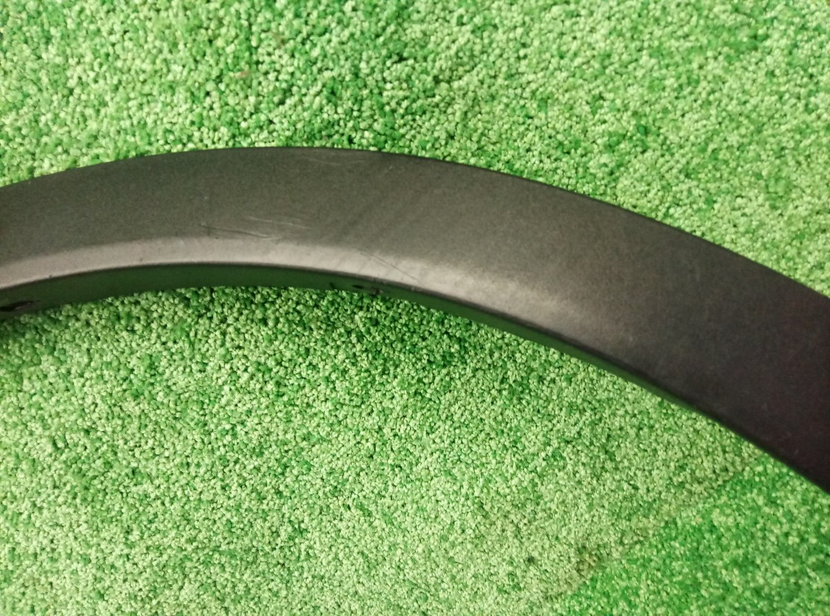 Накладка переднего крыла правого BMW X3 (F25) 2010-2014  51777210082  на BMW X3 (F25)