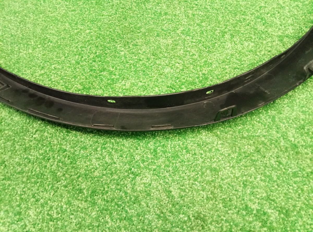 Накладка переднего крыла правого BMW X3 (F25) 2010-2014  51777210082  на BMW X3 (F25)