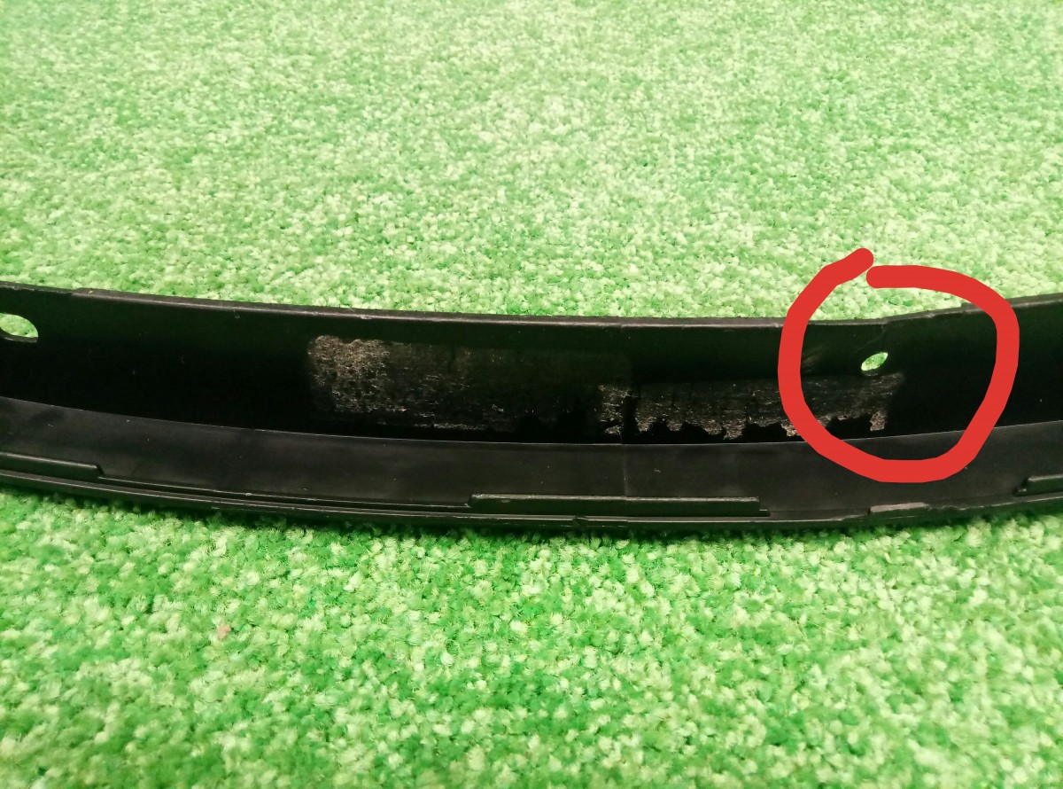 Накладка заднего крыла правого BMW X6 E71 2007-2014 51127176330 на BMW X6 E71