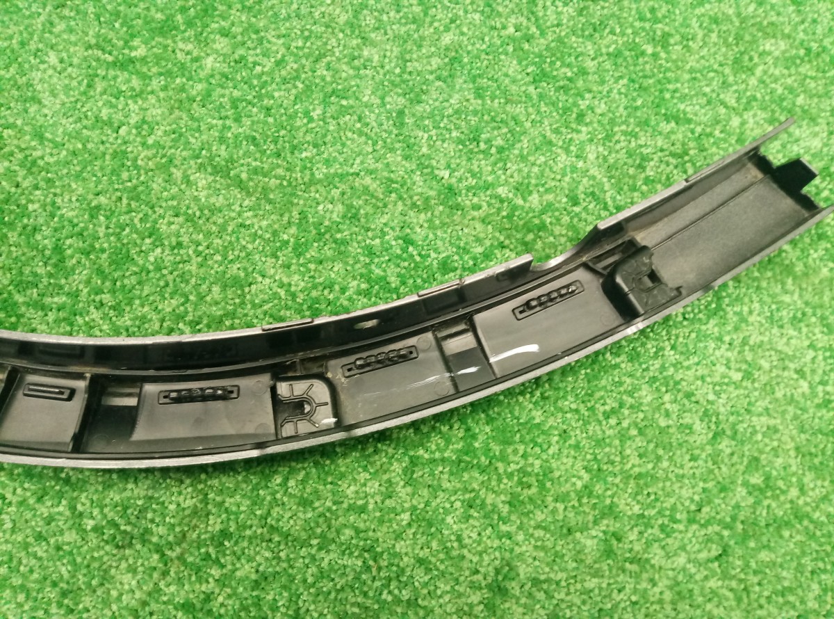 Накладка заднего крыла правого BMW X5 F15 2013-н.в. 51177326052 на BMW X5 F15