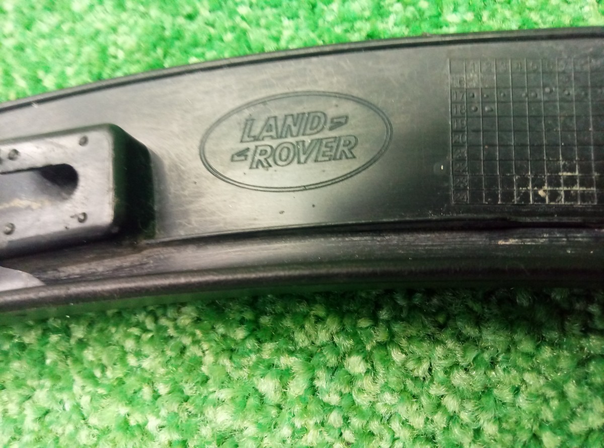 Накладка крыла Land Rover Discovery 5 передняя левая HY3216A075AE на Land Rover Discovery 3