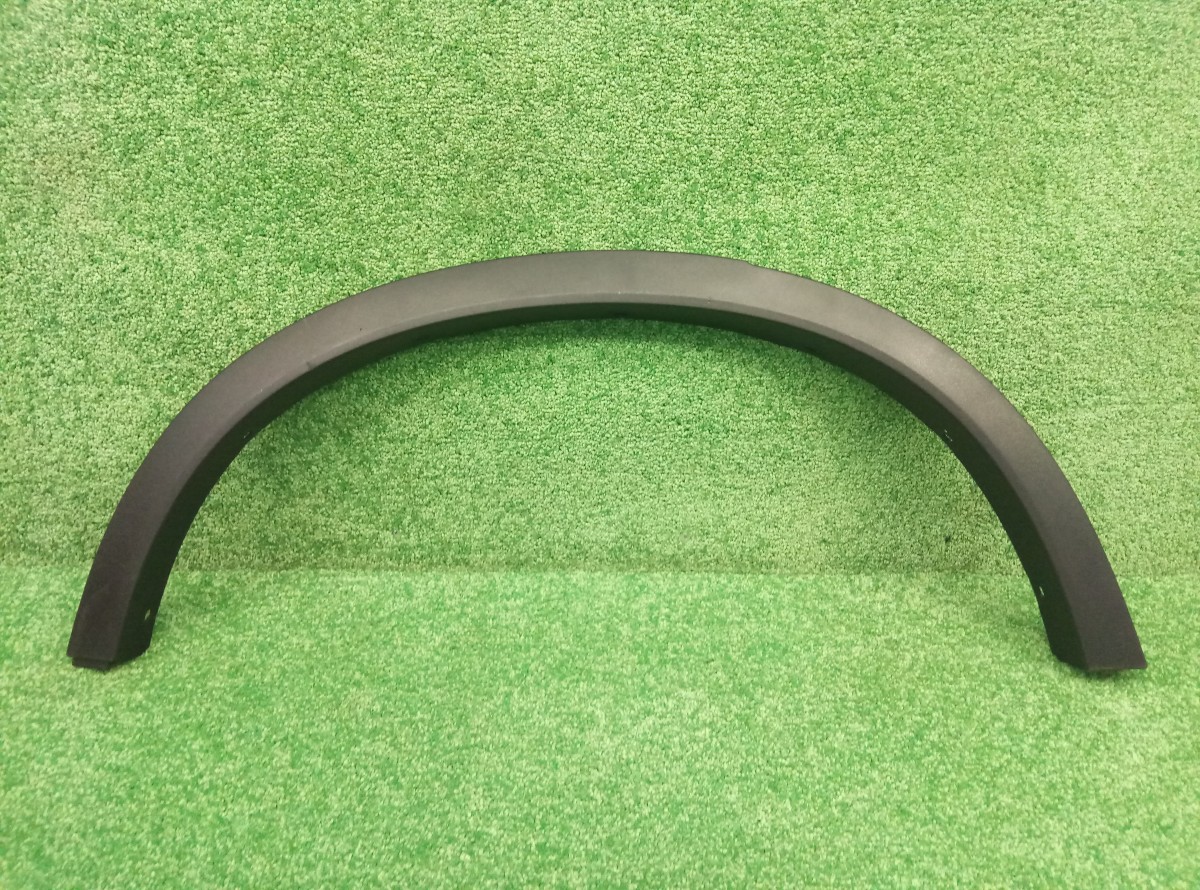 Накладка заднего крыла правого BMW X3 (F25) 2010-2014 51777210084 на BMW X3 (F25)