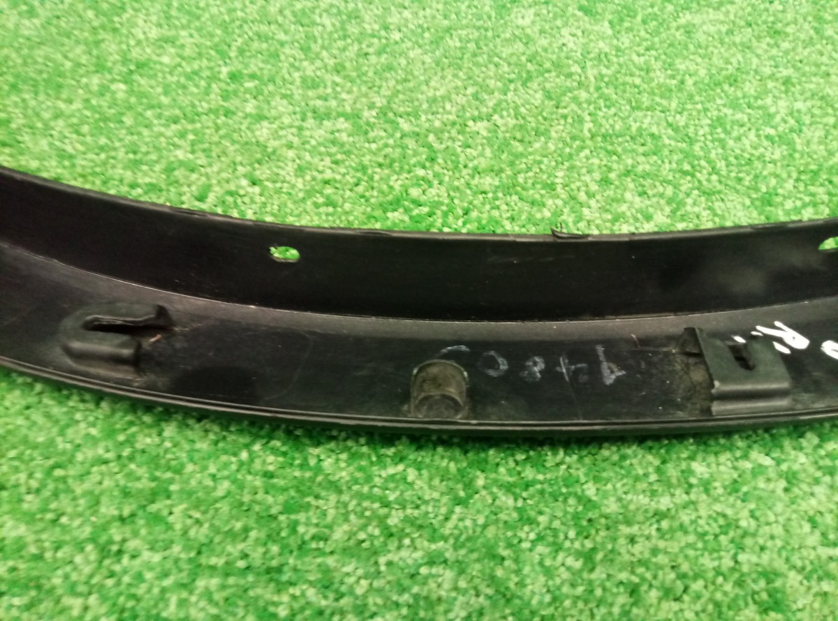 Накладка заднего крыла правого BMW X3 (F25) 2010-2014 51777210084 на BMW X3 (F25)