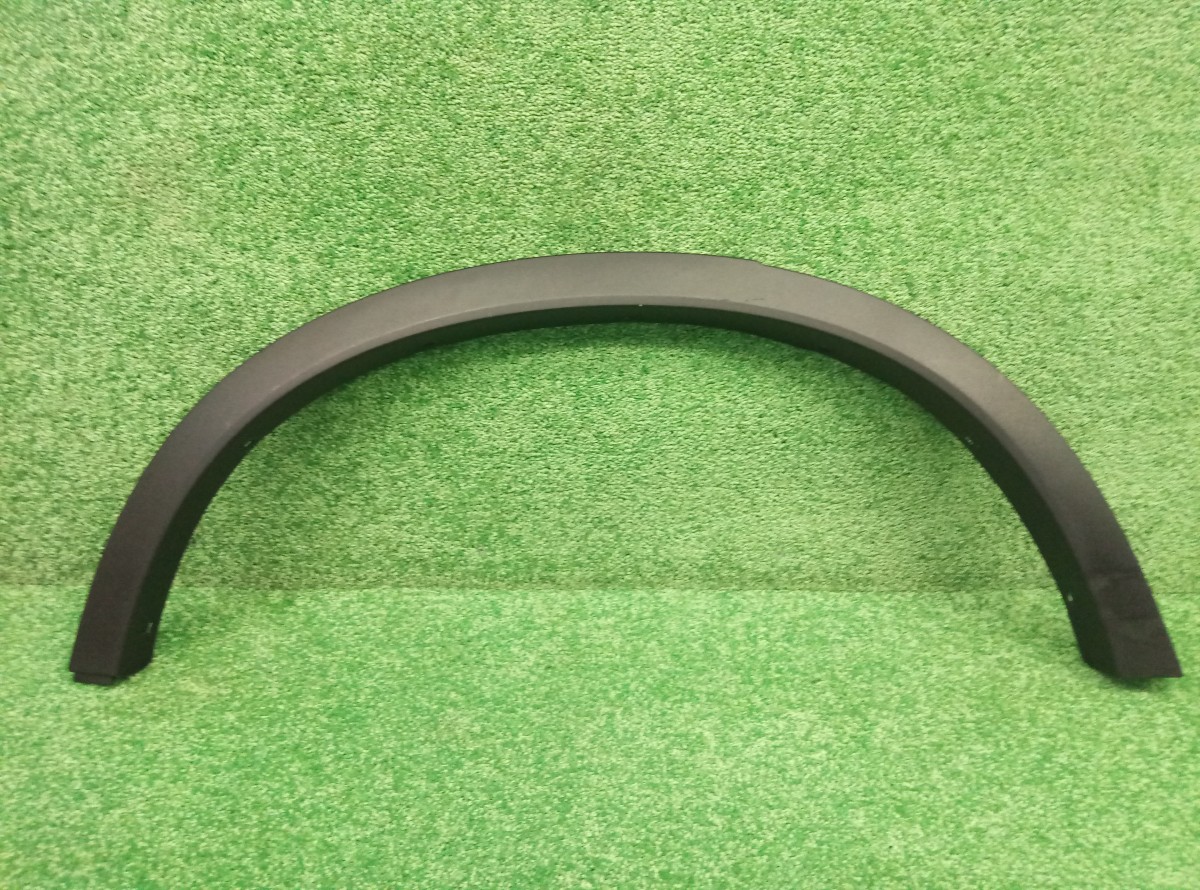 Накладка заднего крыла правого BMW X3 (F25) 2010-2014 51777210084 на BMW X3 (F25)