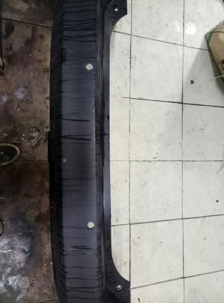 Бампер задний Toyota RAV 4  (CA40) 2012-2015 на Toyota RAV 4  (CA40)