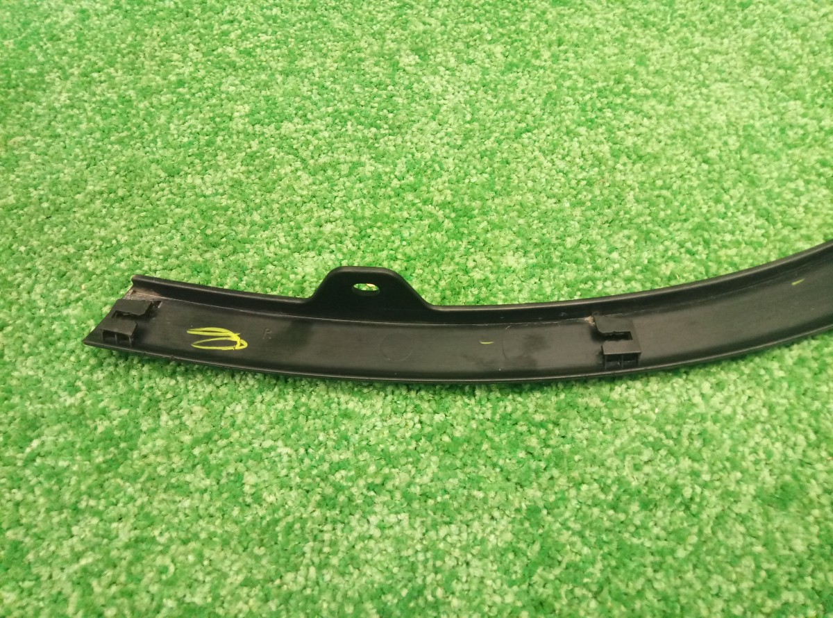 Накладка переднего крыла правого Honda CR-V III 2006-2009 74115SWWA001 на Honda CR-V III