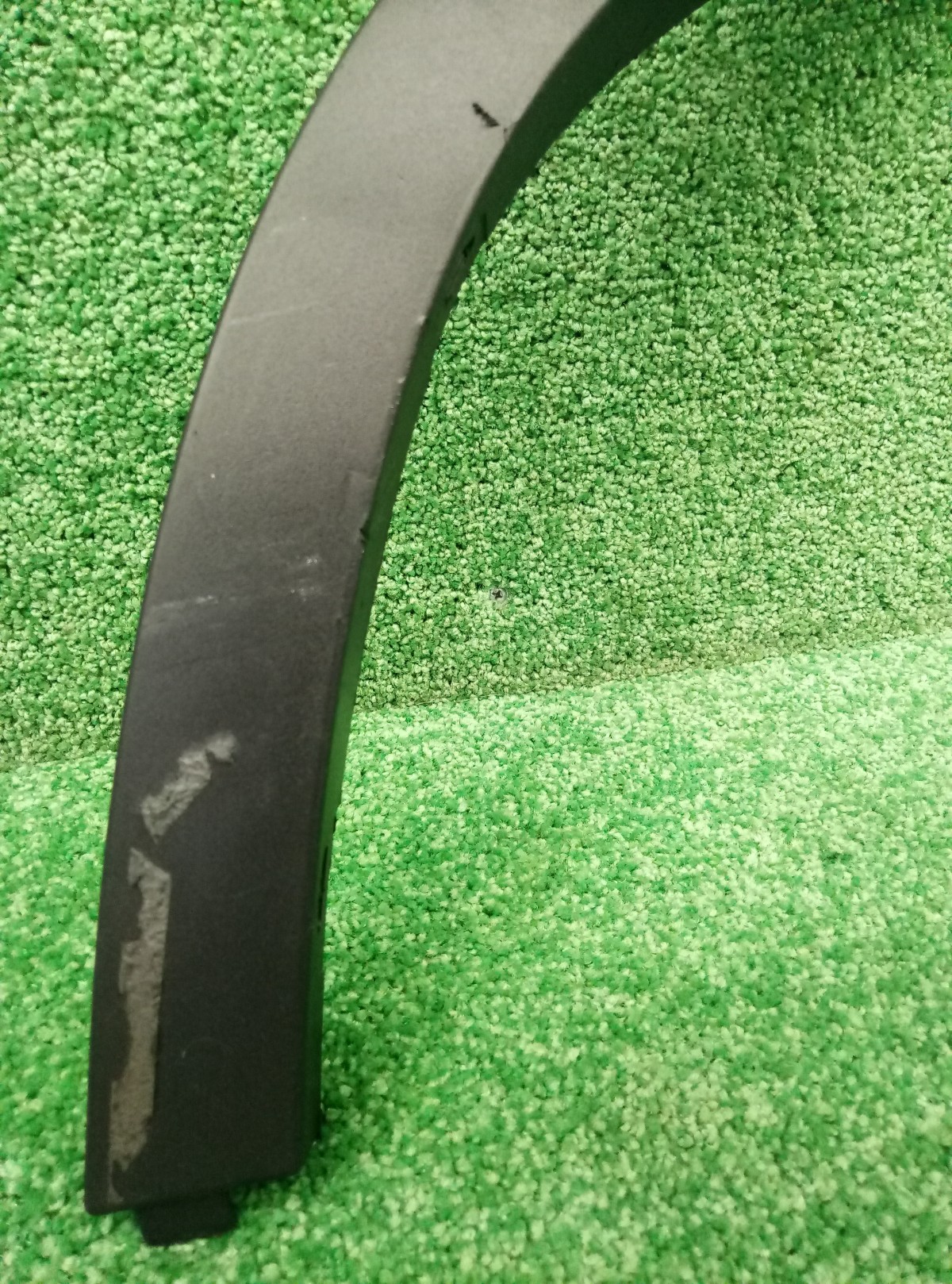 Накладка заднего крыла правого BMW X1 (E84) 2009-2012 51122990172 на BMW X1 (E84)