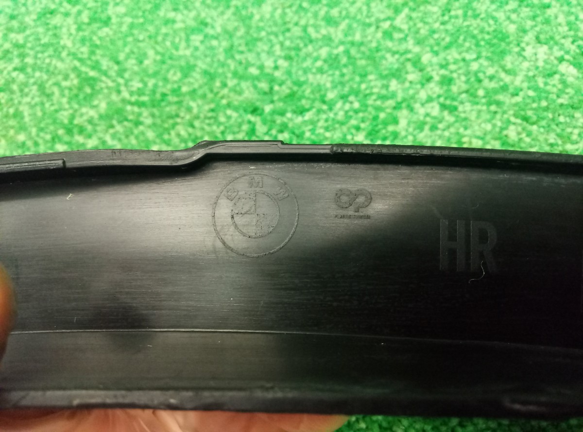 Накладка заднего крыла правого BMW X1 (E84) 2009-2012 51122990172 на BMW X1 (E84)