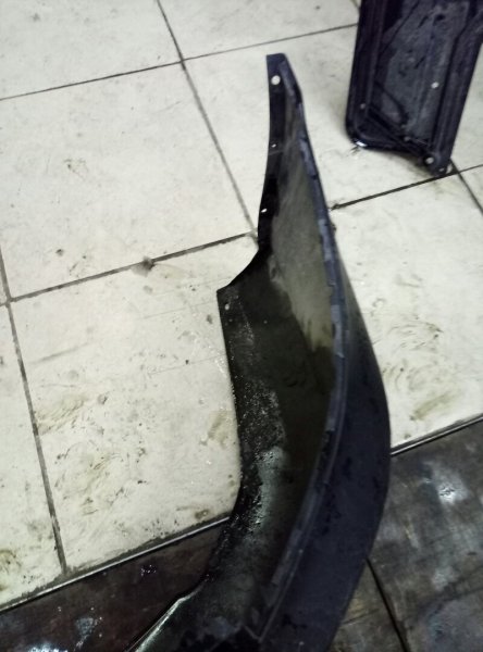 Бампер задний Toyota RAV 4  (CA40) 2012-2015 на Toyota RAV 4  (CA40)