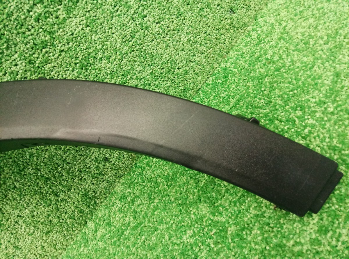 Накладка заднего крыла левого BMW X3 (F25) 2010-2014 51777210083 на BMW X3 (F25)