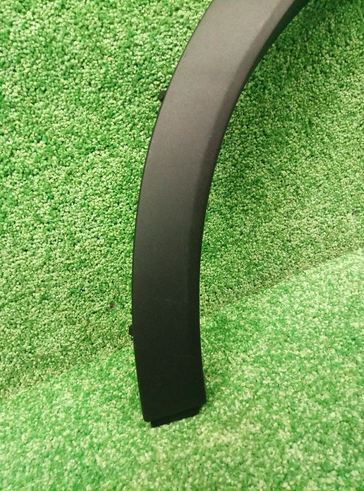 Накладка заднего крыла правого BMW X3 (F25) 2010-2014 51777210084 на BMW X3 (F25)